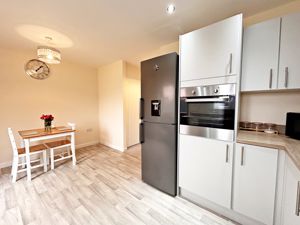 Kitchen/Dining Room- click for photo gallery